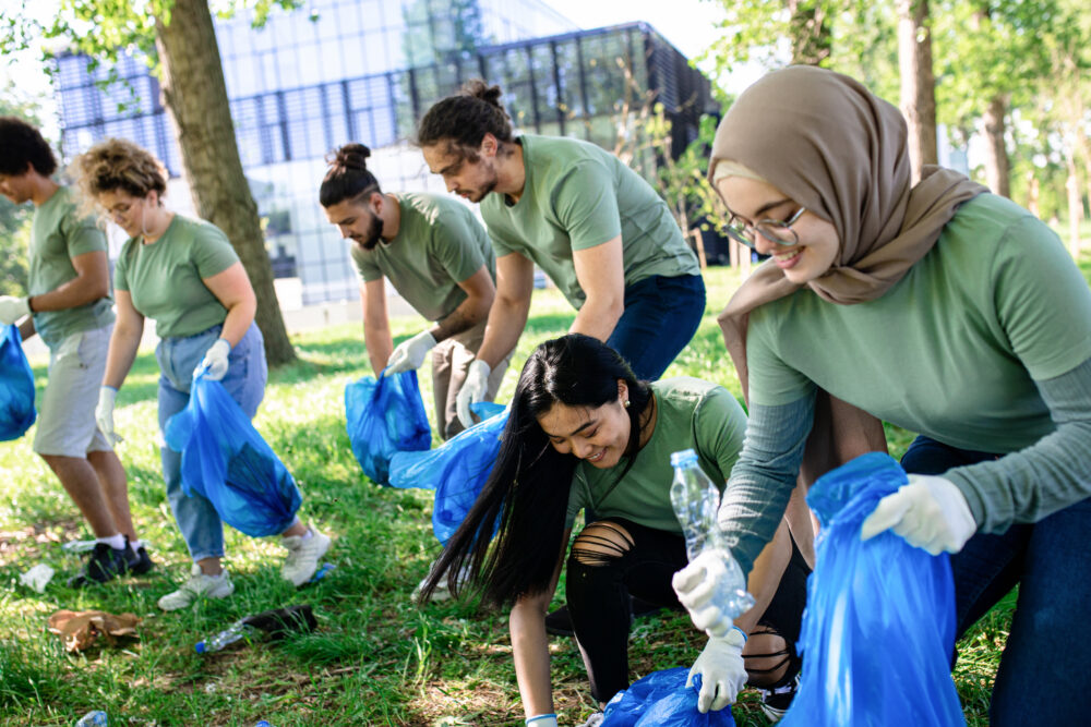 how-volunteering-can-land-you-a-job-in-support-work-moxie